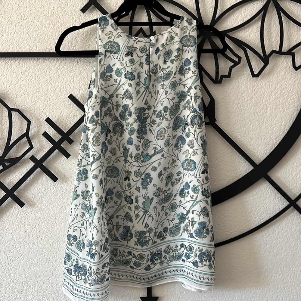Max Studio NWT Tanktop - Picture 2 of 6